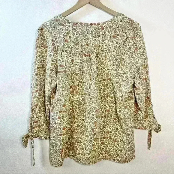 Cynthia Rowley | Women’s Floral 3/4 Sleeve Blouse with Ties | Size Large - Picture 6 of 13